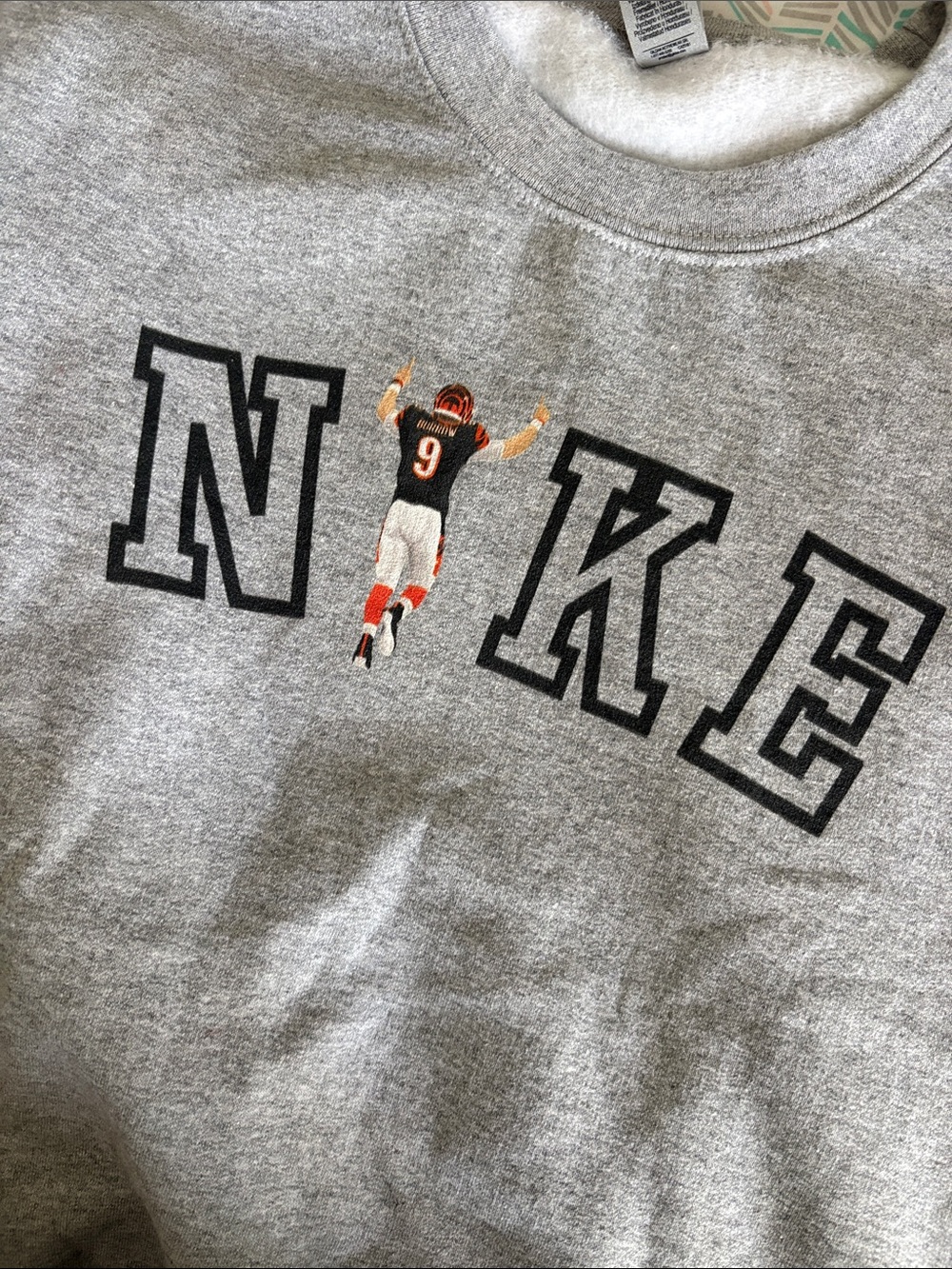 Nike Grey Crewneck Sweatshirt with Football Player Graphic Joe burrow